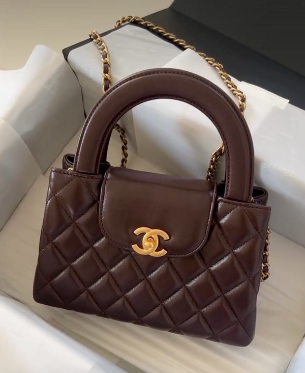 CHANEL MINI SHOPPING BAG
